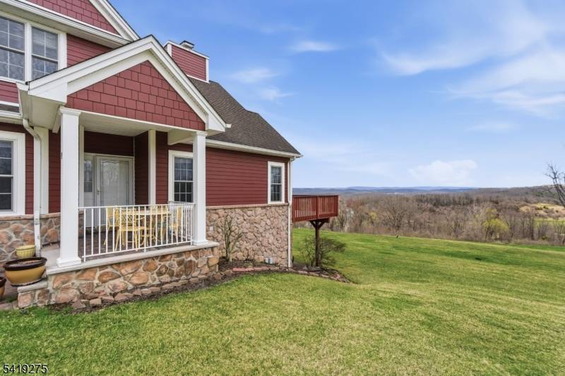19 Rockhall Ct, Hardyston Twp., NJ 07419