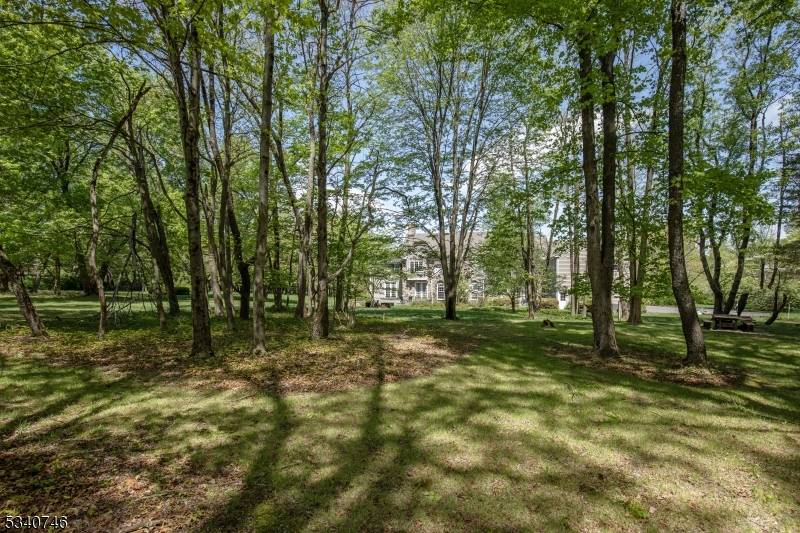 13 Glennon Farm Ln, Tewksbury Twp., NJ 08833