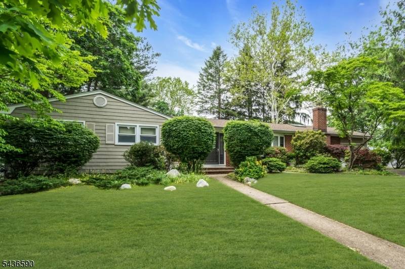 3 Packard Rd, East Brunswick Twp., NJ 08816