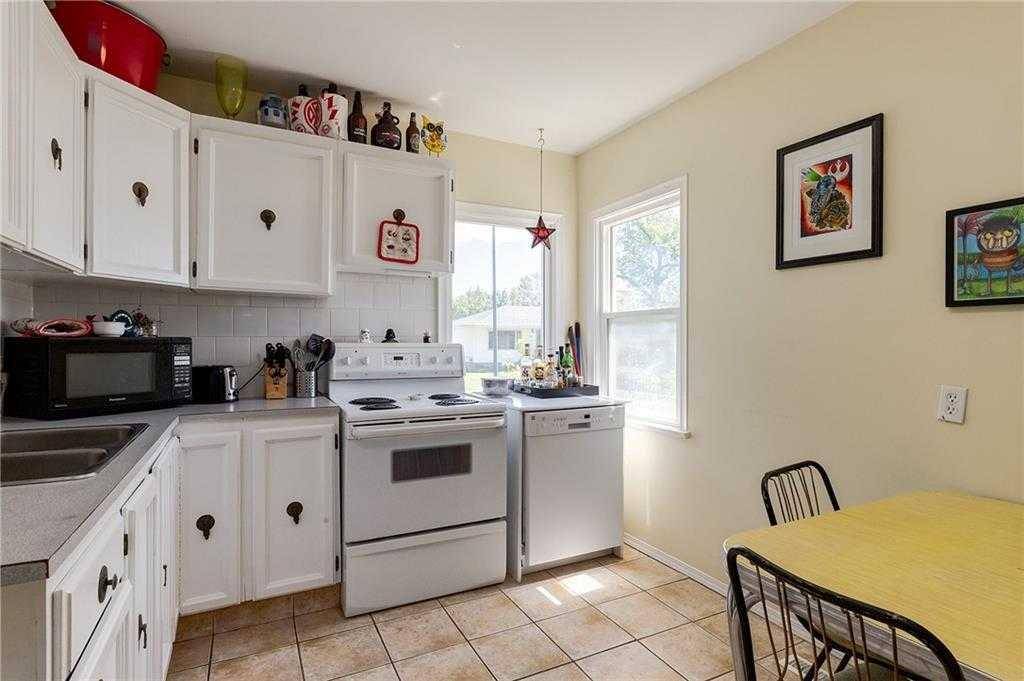 639 18 AVE NE, Calgary, AB T2E 1N7