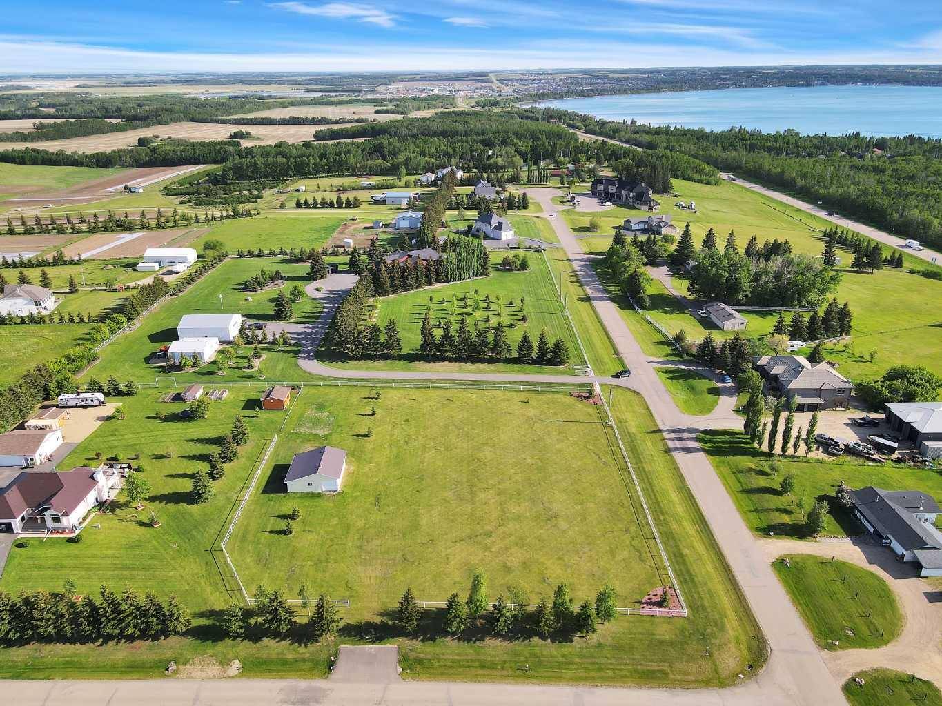 392 Township RD #201B - 1271, Rural Red Deer County, AB T4S 1R7