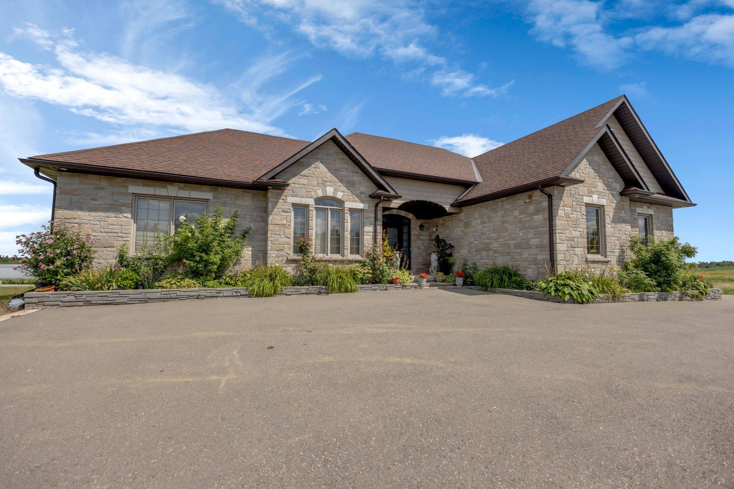 475501 County RD #11, Amaranth, ON L9V 1L1