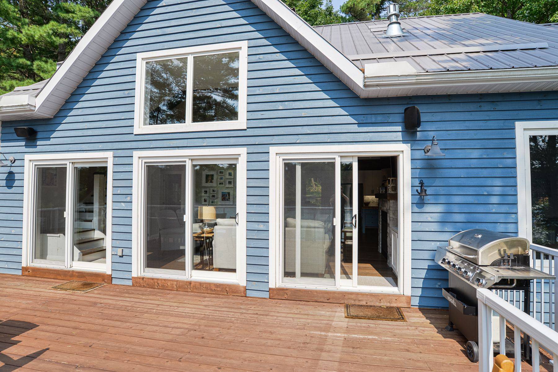 27 Island 35LM (Miller Island) N/A, Gravenhurst, ON P1P 1R2