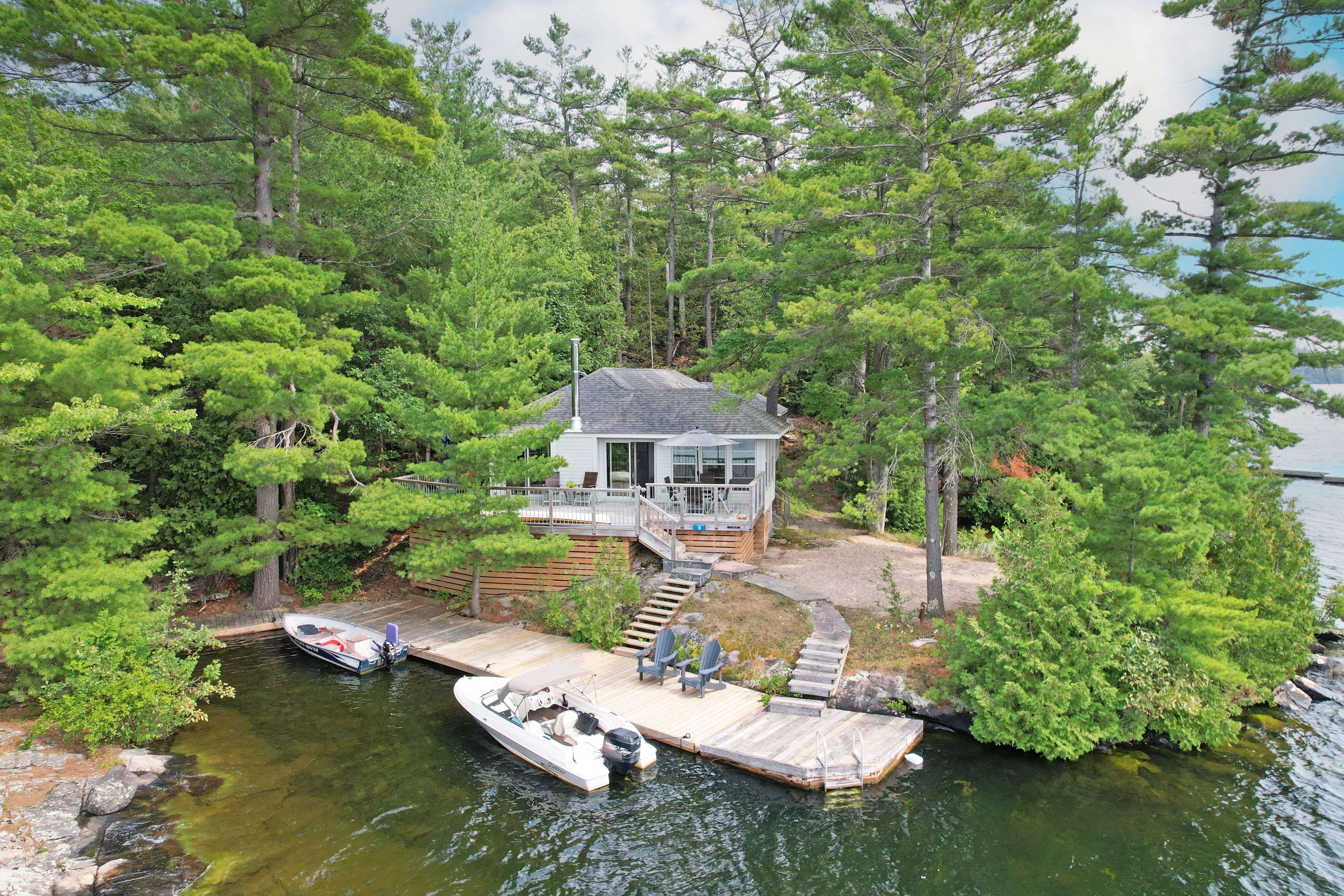 18 Island 340 (Marie Island) N/A, Georgian Bay, ON L0K 2C0