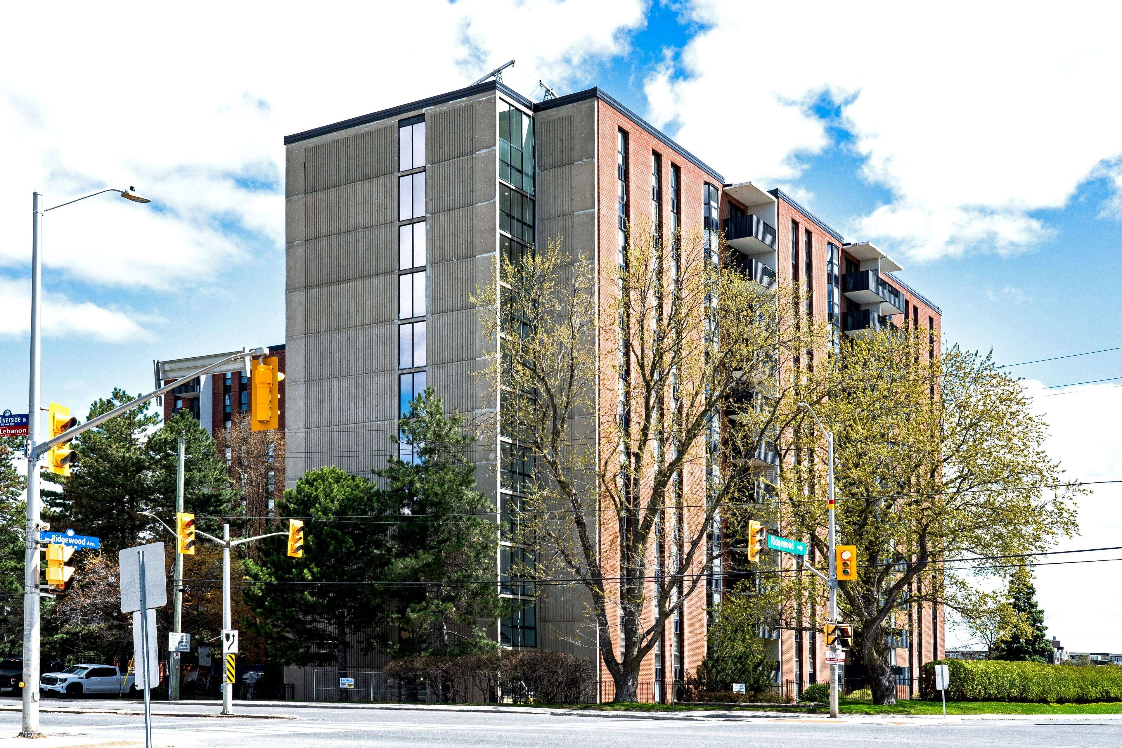 2951 Riverside DR #502, Billings Bridge - Riverside Park And Area, ON K1V 8W6