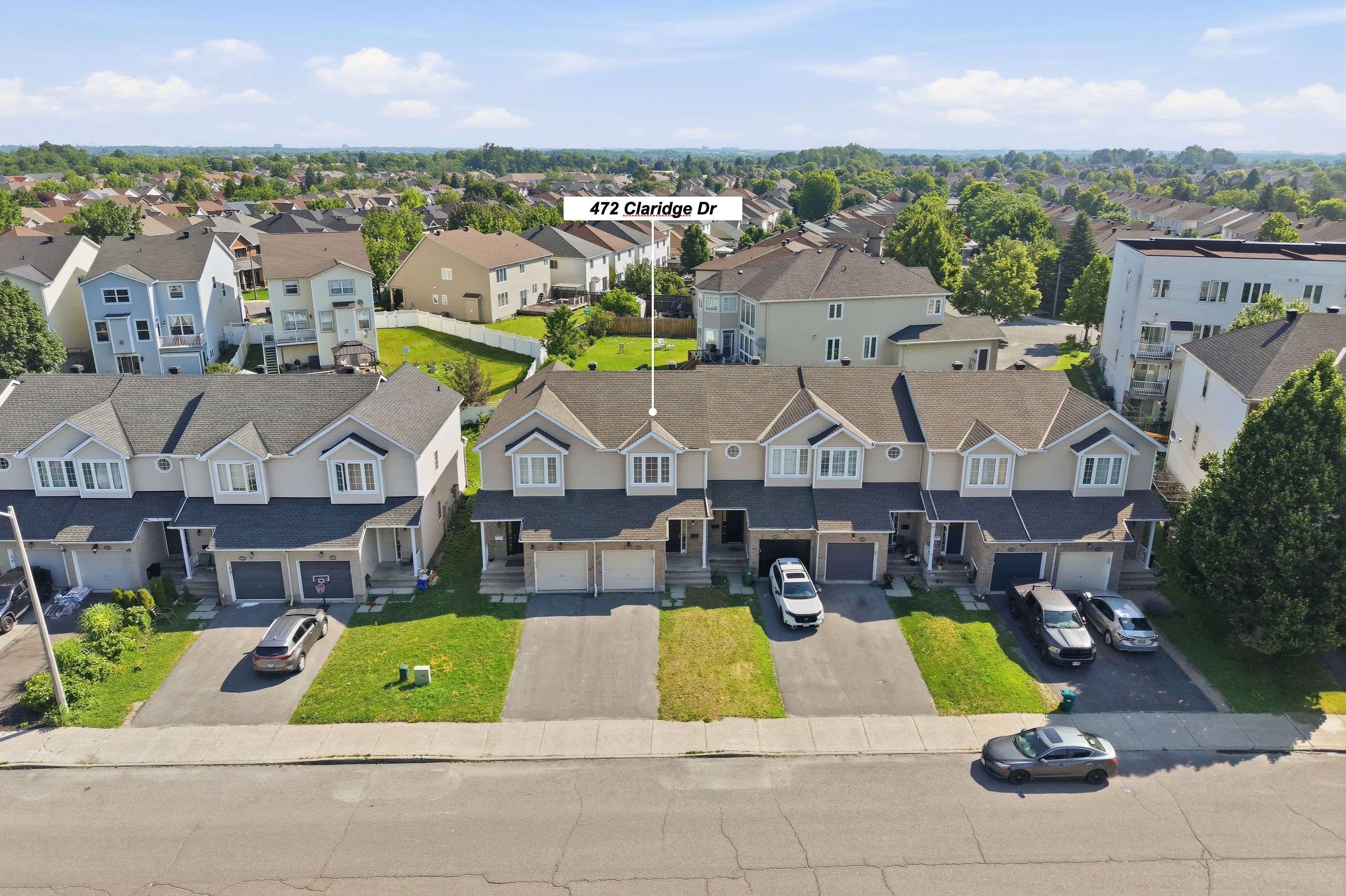 472 Claridge DR, Barrhaven, ON K2J 5H6