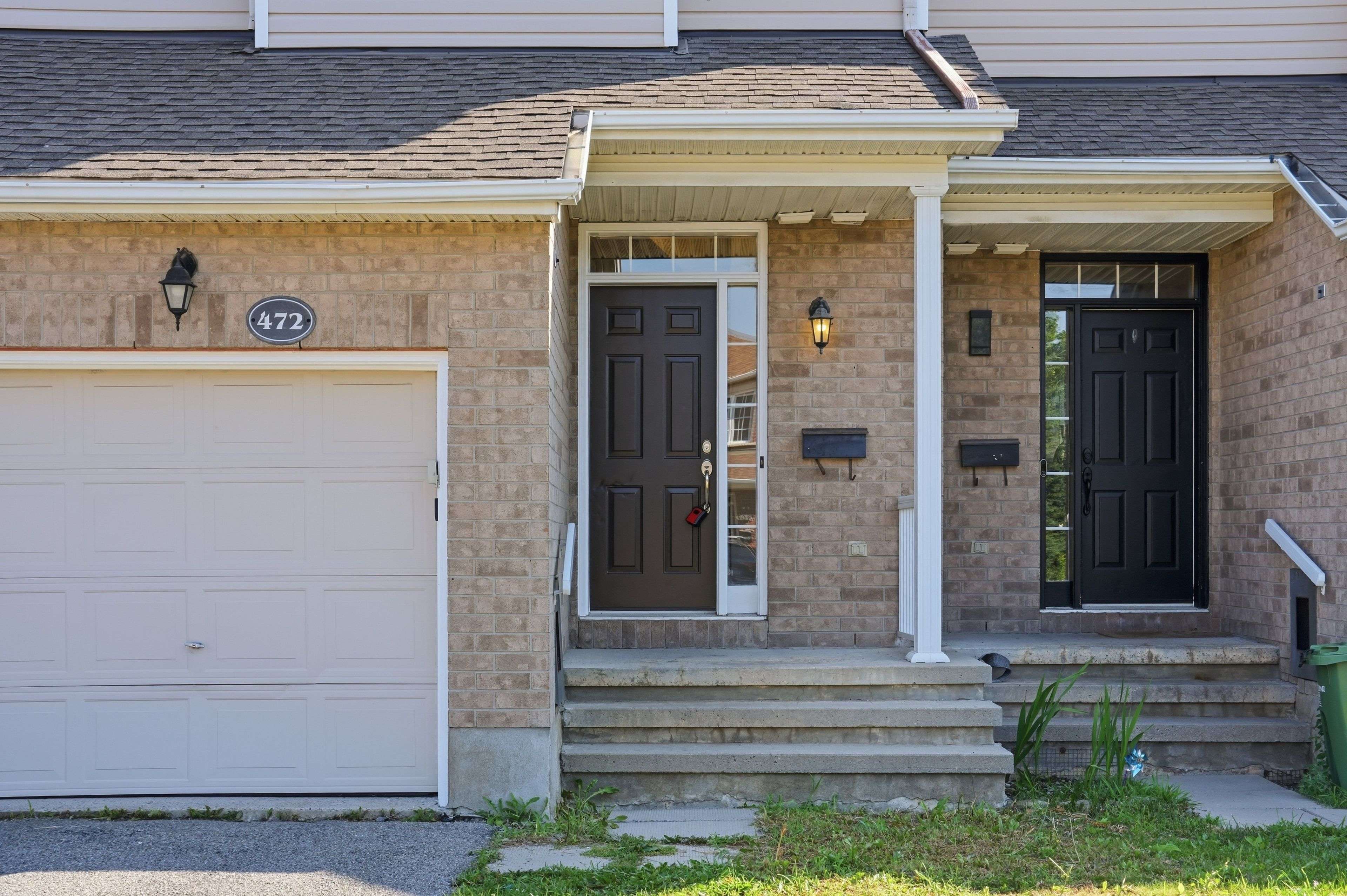 472 Claridge DR, Barrhaven, ON K2J 5H6