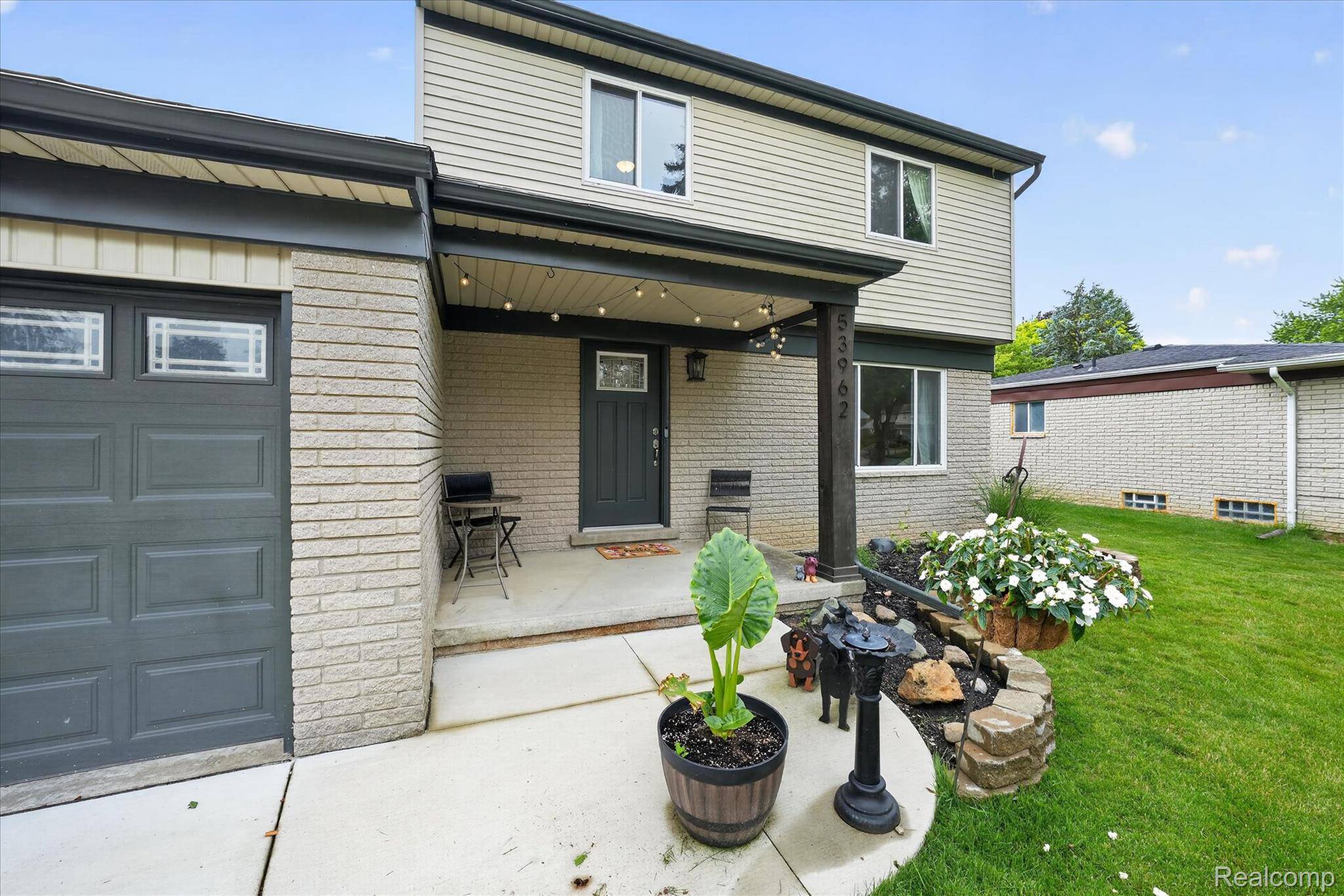 53962 Kirk CT, New Baltimore, MI 48047
