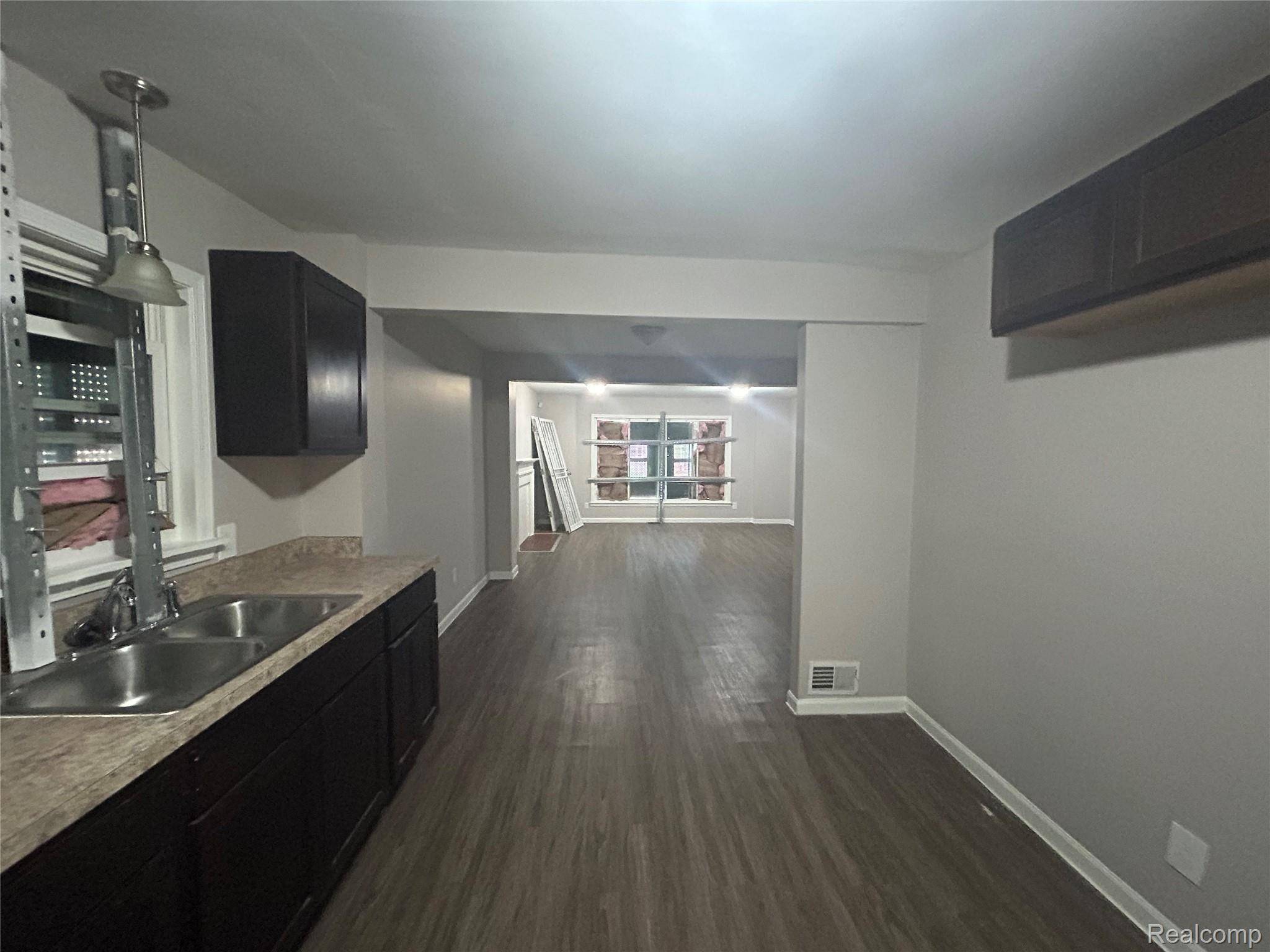 15713 VAUGHAN ST, Detroit, MI 48223