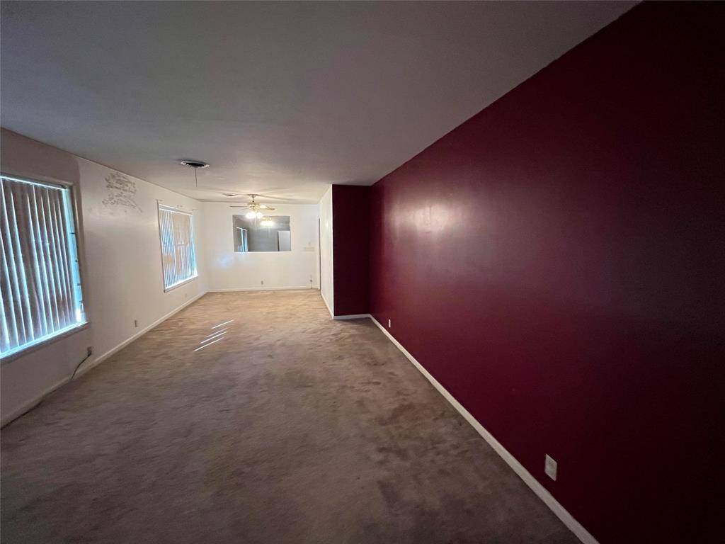 817 E Holly Lane, Mexia, TX 76667
