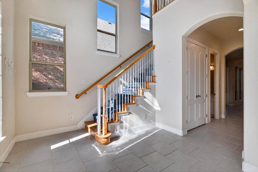 180 Kielder Drive, Lewisville, TX 75067