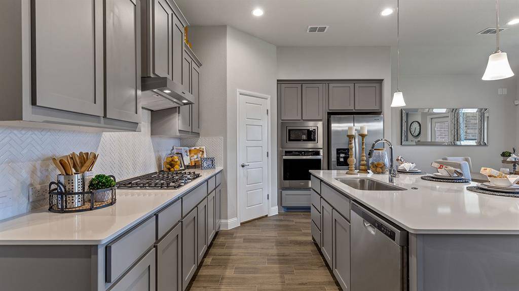 2601 STARLING Street, Denton, TX 76205