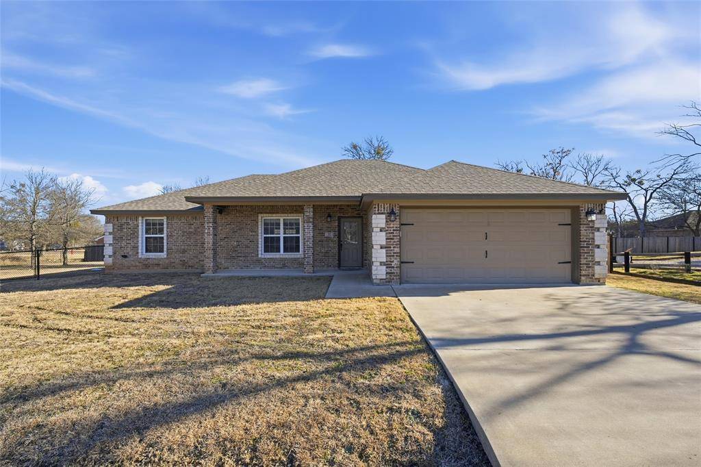 37 Buckskin Loop, Morgans Point Resort, TX 76513