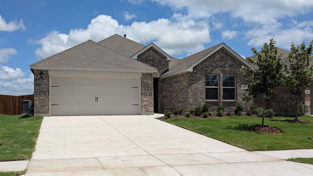 507 Carthage Street, Caddo Mills, TX 75135