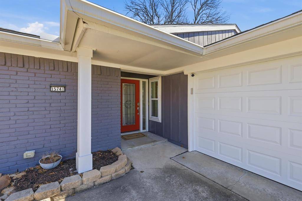 15741 Mapleview Circle, Dallas, TX 75248