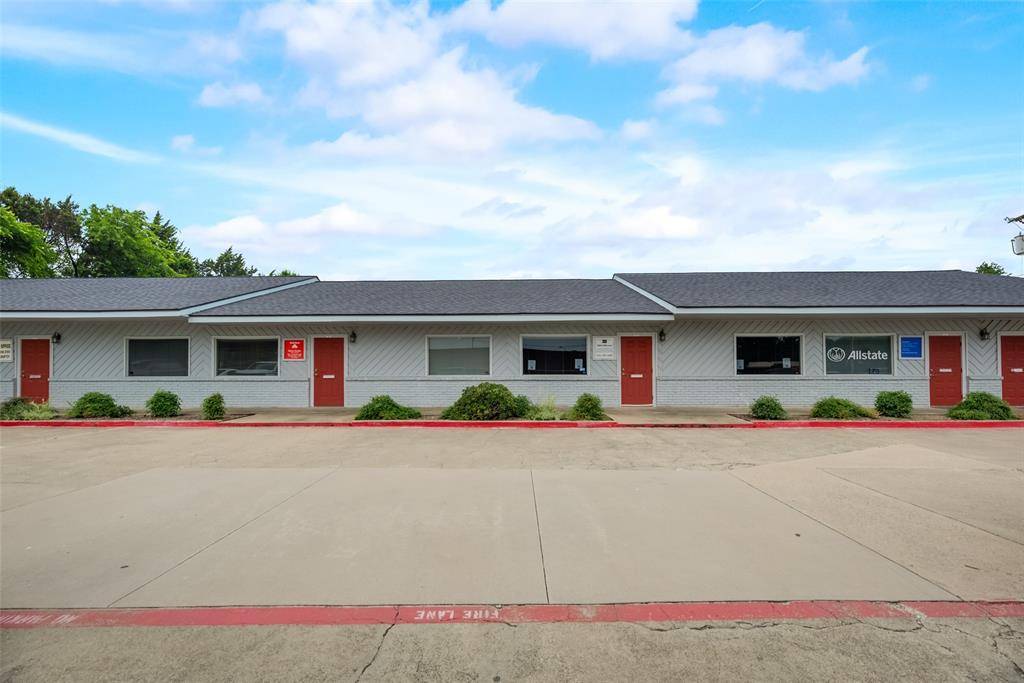606 W Wheatland Road #103, Duncanville, TX 75116
