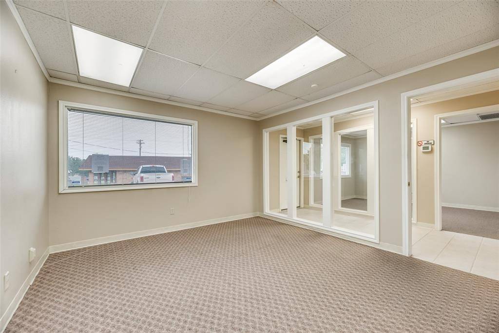 606 W Wheatland Road #103, Duncanville, TX 75116