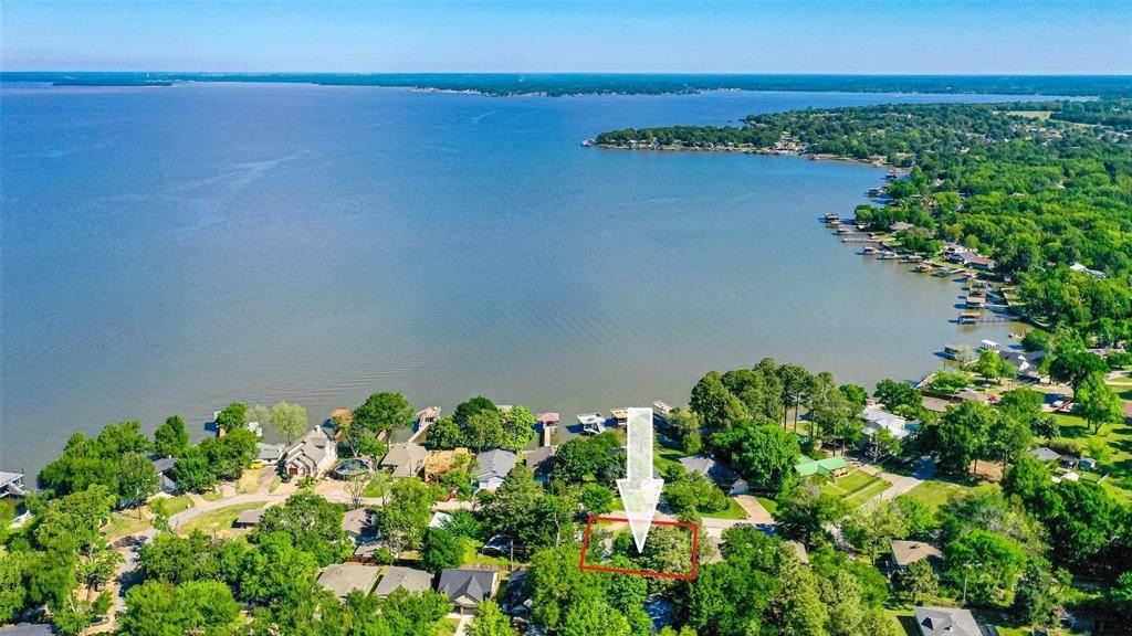 261 Harbor Drive, Gun Barrel City, TX 75156