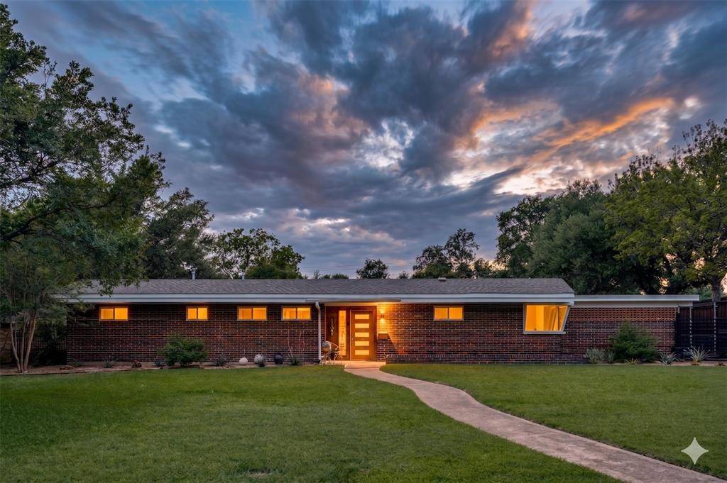 11023 Pinocchio Drive, Dallas, TX 75229