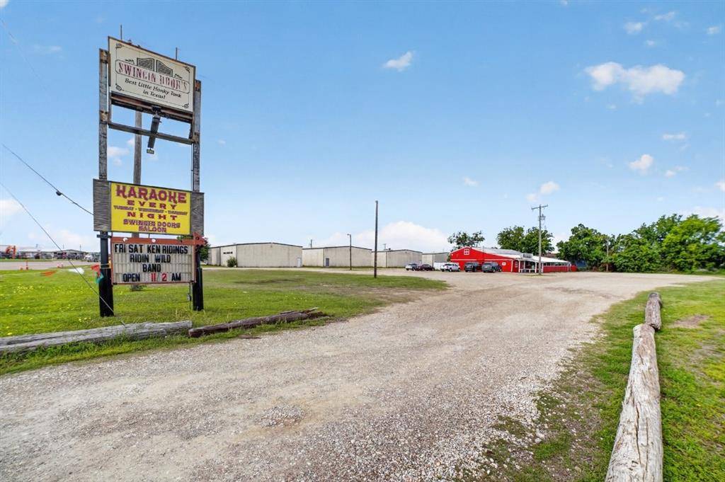 304 Fm 148, Terrell, TX 75160