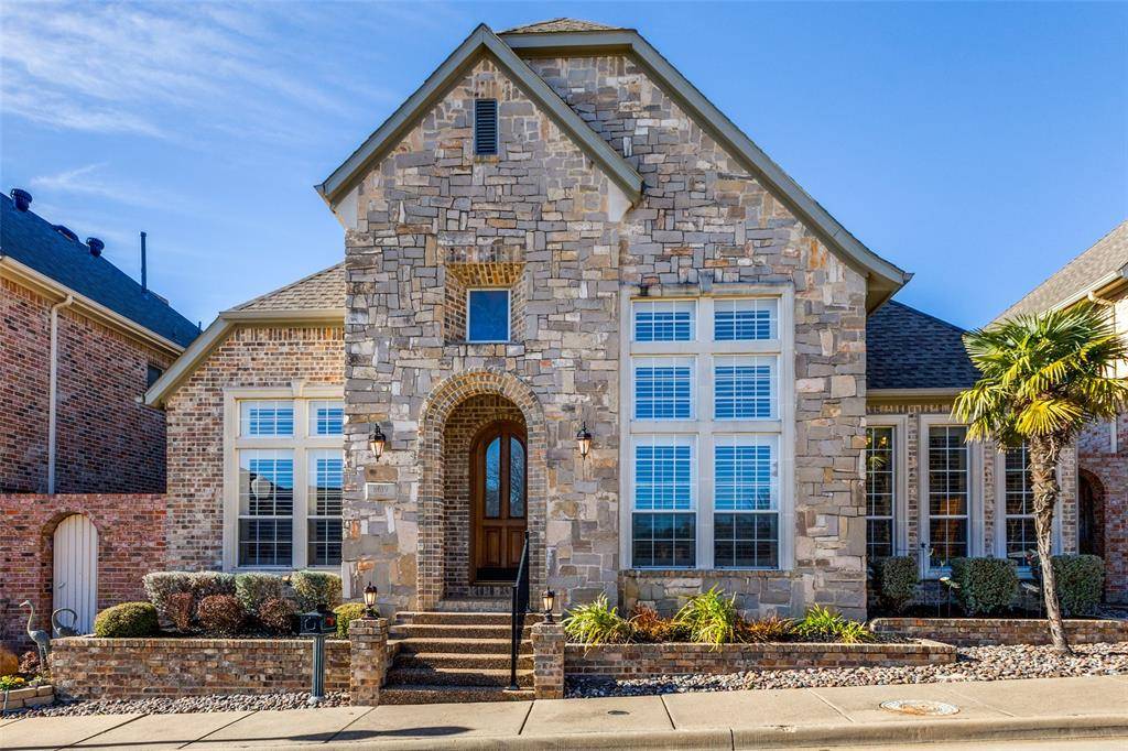 8619 Royalbrook Court, Dallas, TX 75243