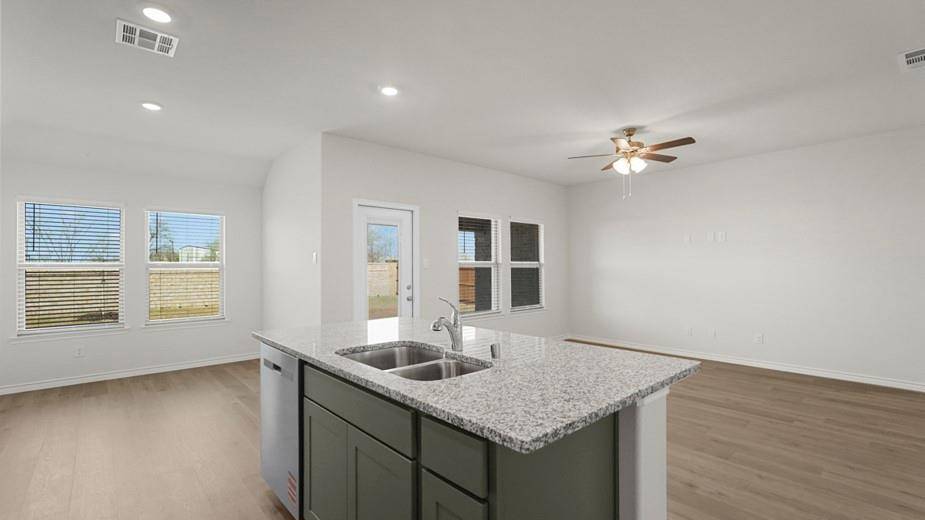 415 Epiphany Lane, Lavon, TX 75166