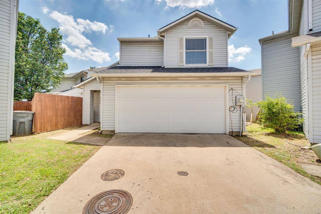 2306 Balvanera Plaza, Dallas, TX 75211