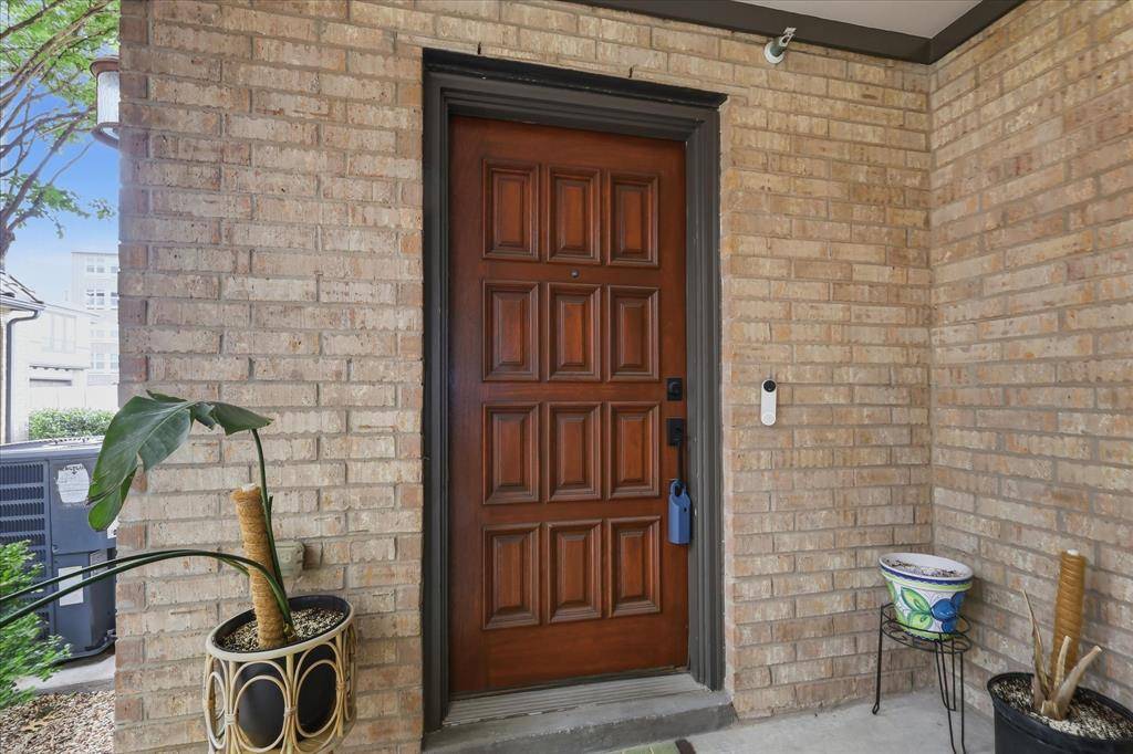 13900 Noel Road #15, Dallas, TX 75240
