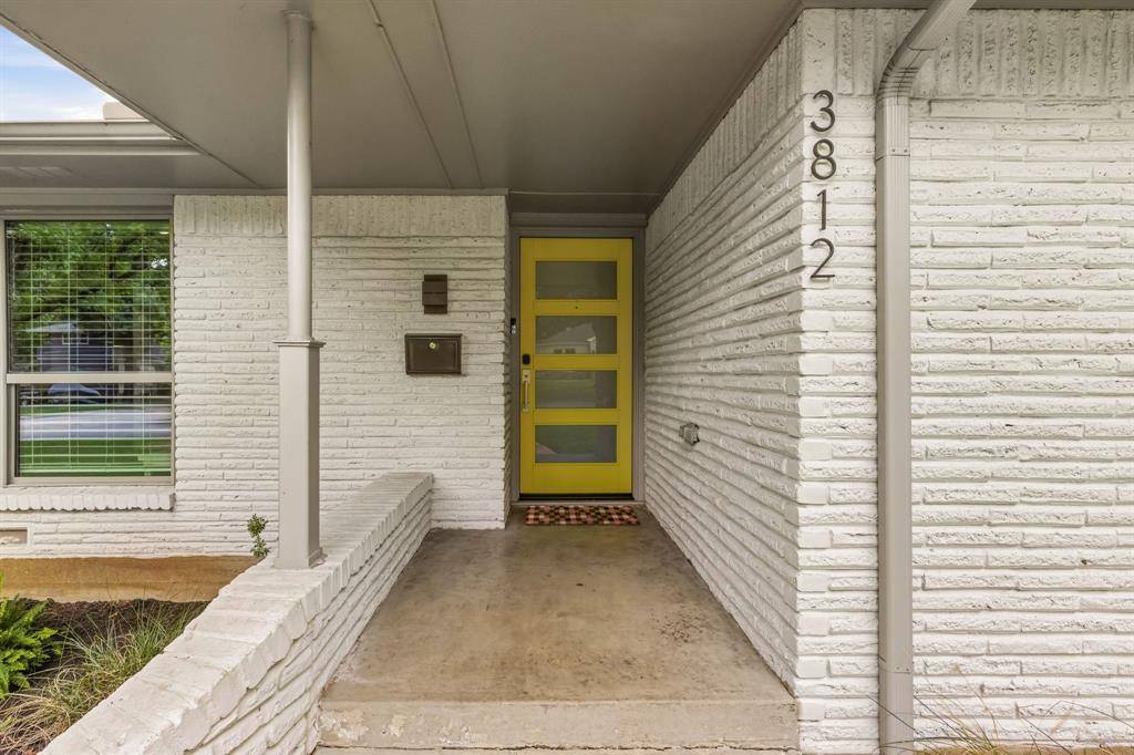 3812 Periwinkle Drive, Dallas, TX 75233