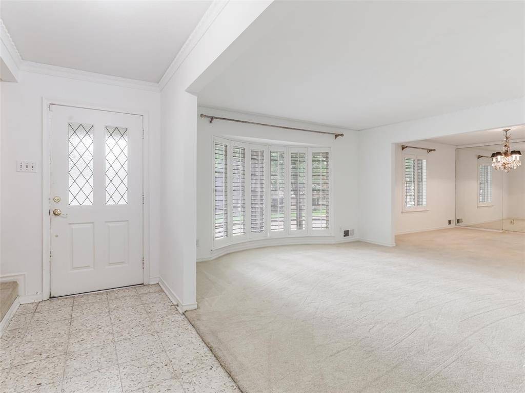 9523 Highedge Drive, Dallas, TX 75238