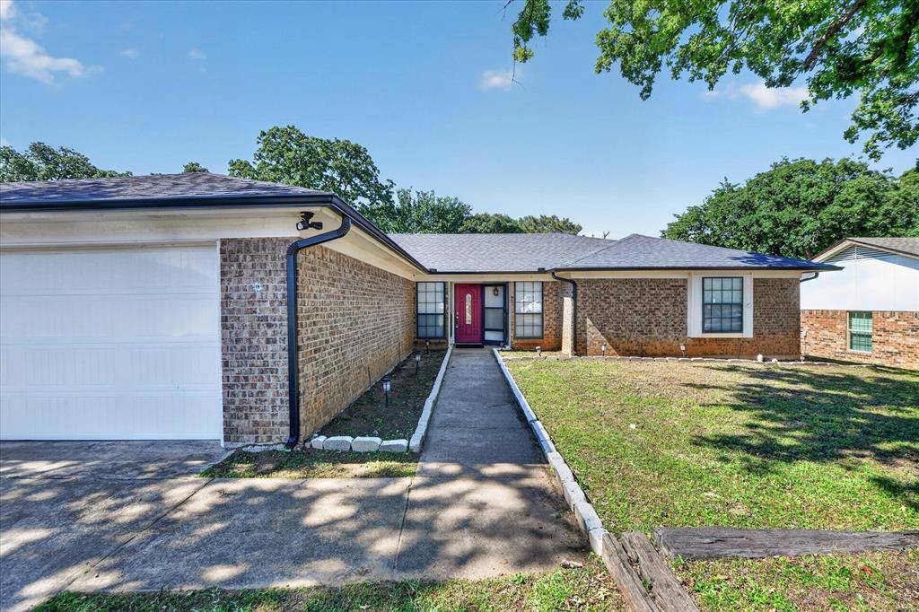 5619 Waterview Drive, Arlington, TX 76016