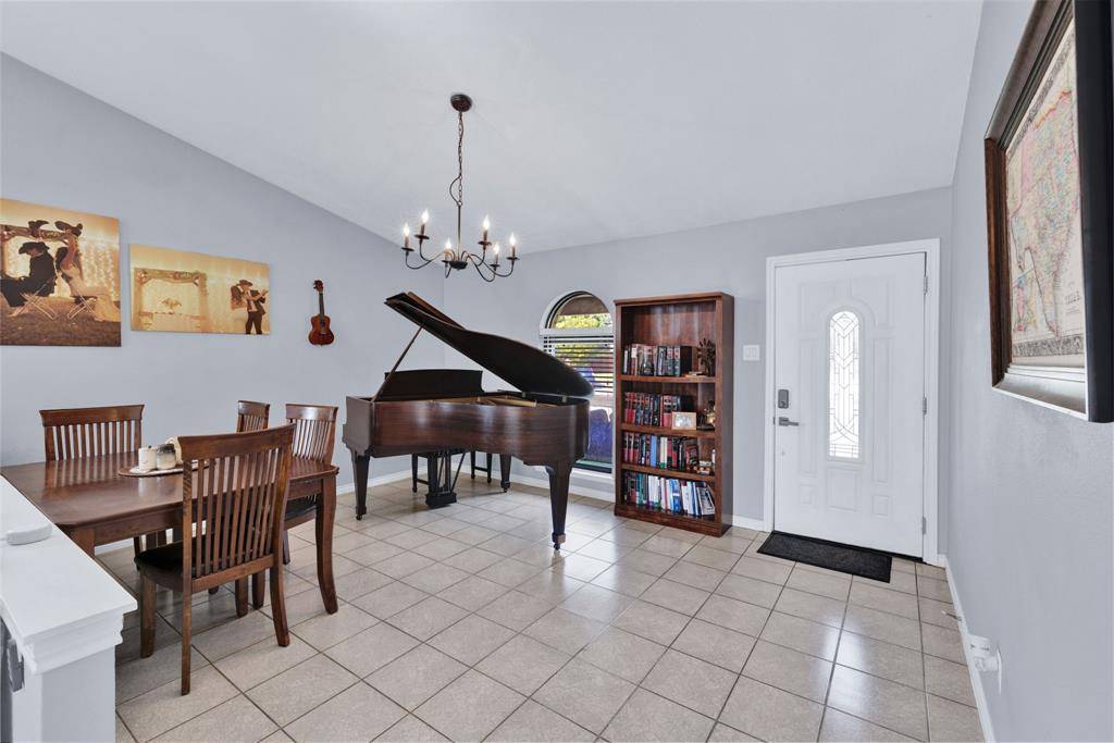 3433 Flagstone Drive, Garland, TX 75044
