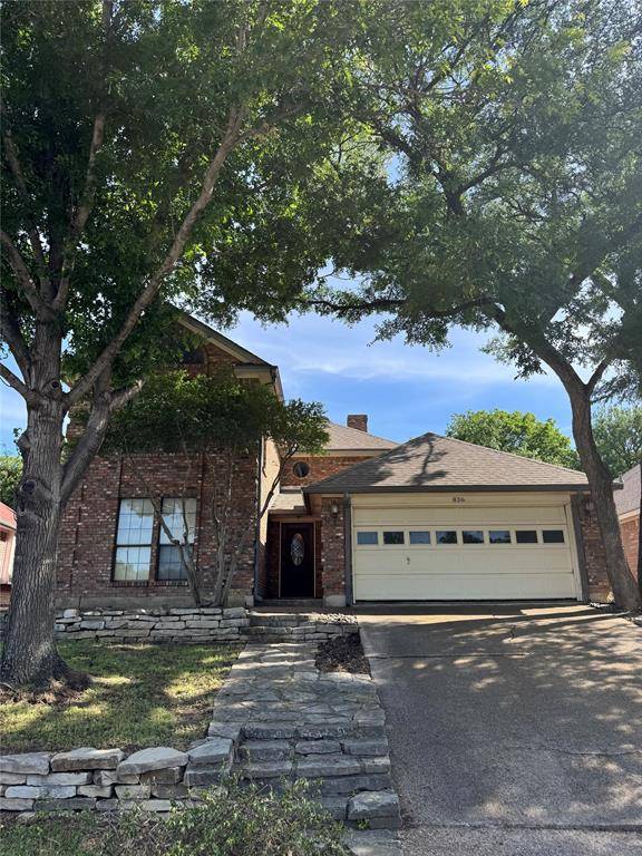 836 Lombardy Court, Fort Worth, TX 76112