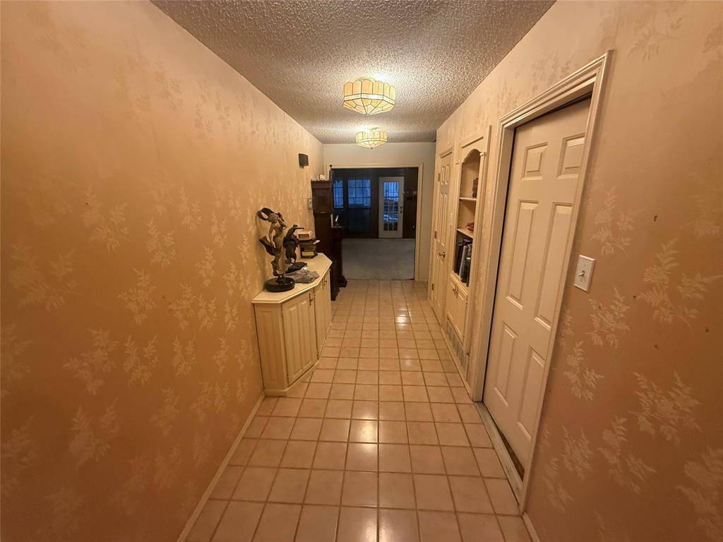 836 Lombardy Court, Fort Worth, TX 76112