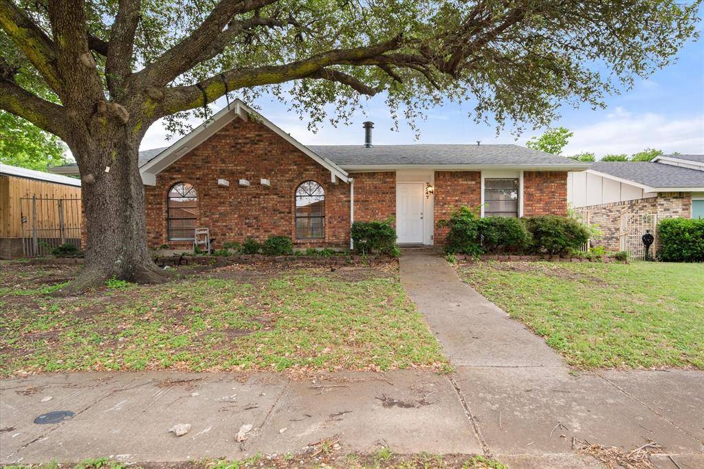 7247 Long Canyon Trail, Dallas, TX 75249