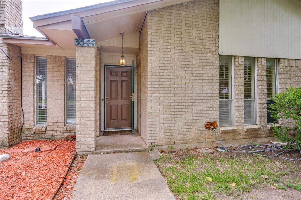 3544 Esplendor Avenue, Irving, TX 75062