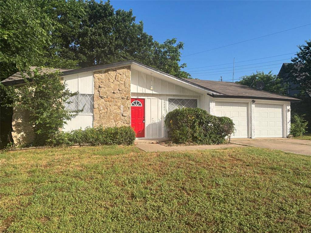 3261 Gene Lane, Haltom City, TX 76117