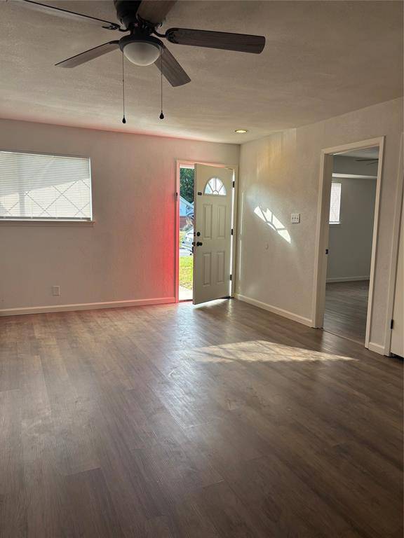 3261 Gene Lane, Haltom City, TX 76117