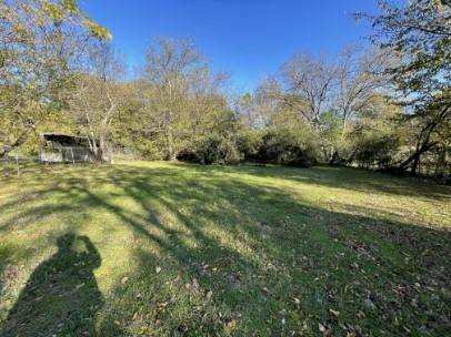 613 S Fielder Road, Arlington, TX 76013