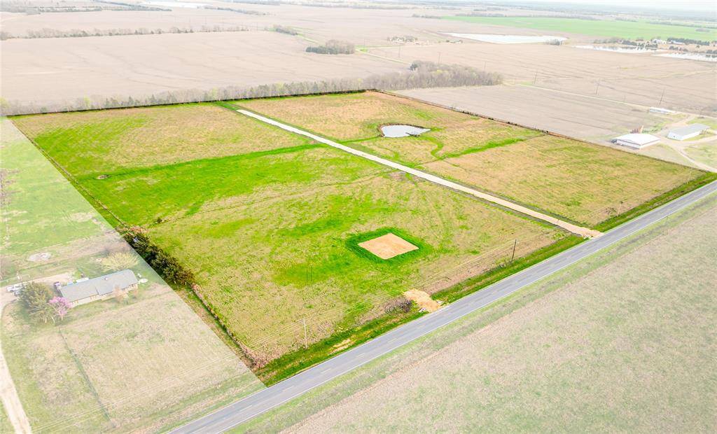 143 Private Rd 14025, Blossom, TX 75416