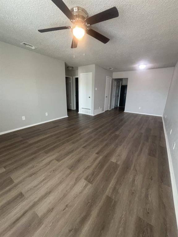 1104 Southmoor Drive #B, Arlington, TX 76010