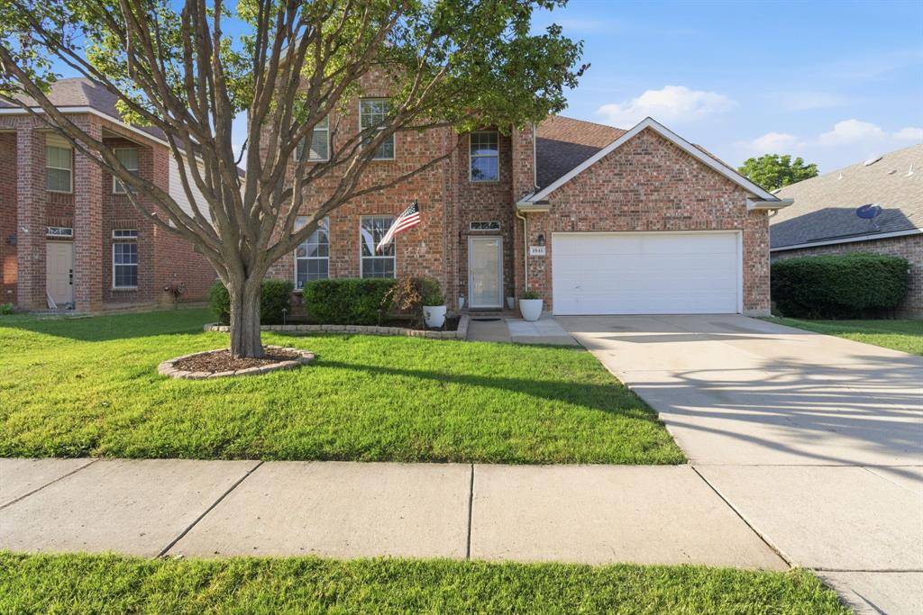1941 Caddo Springs Drive, Fort Worth, TX 76247