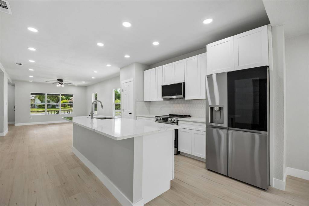 312 Leads Street, Dallas, TX 75203