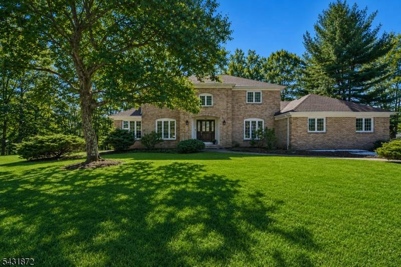 50 Pinewood Cres, Berkeley Heights Twp., NJ 07922
