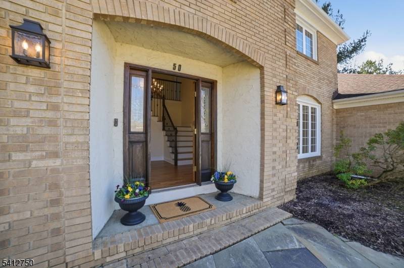 50 Pinewood Cres, Berkeley Heights Twp., NJ 07922