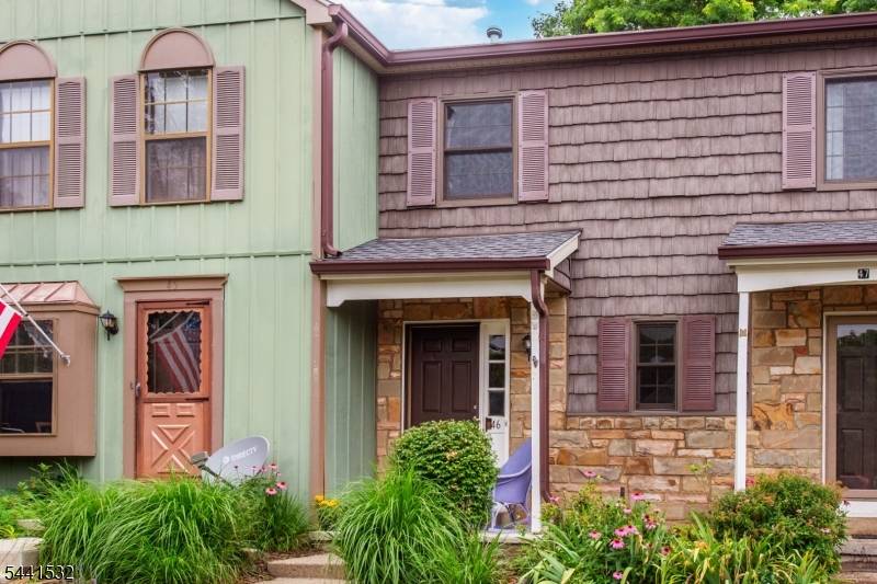 46 Duck Hawk Ct, Allamuchy Twp., NJ 07840