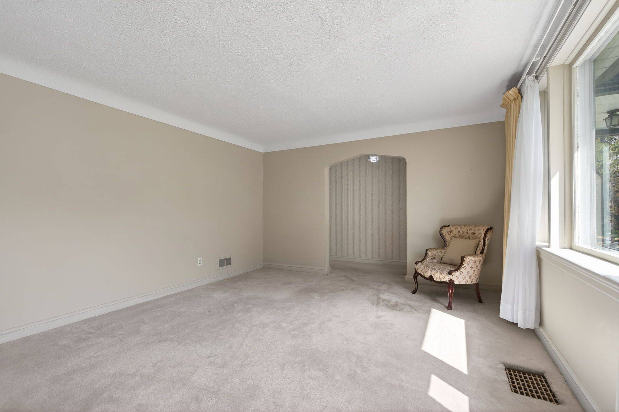 1442 Cavendish RD, Alta Vista And Area, ON K1H 6C3