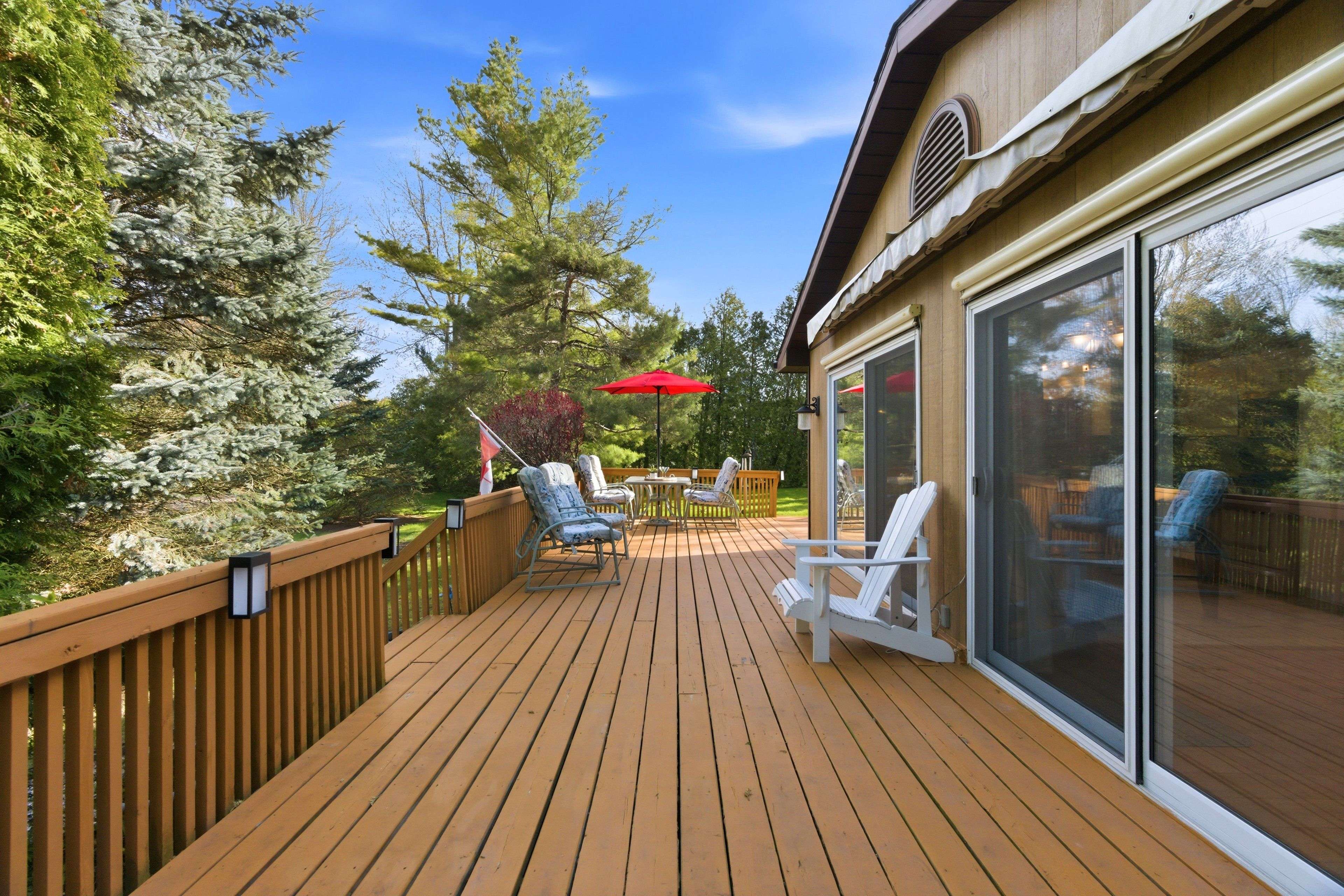 71738 Old Cedarbank LN, Bluewater, ON N0M 1N0