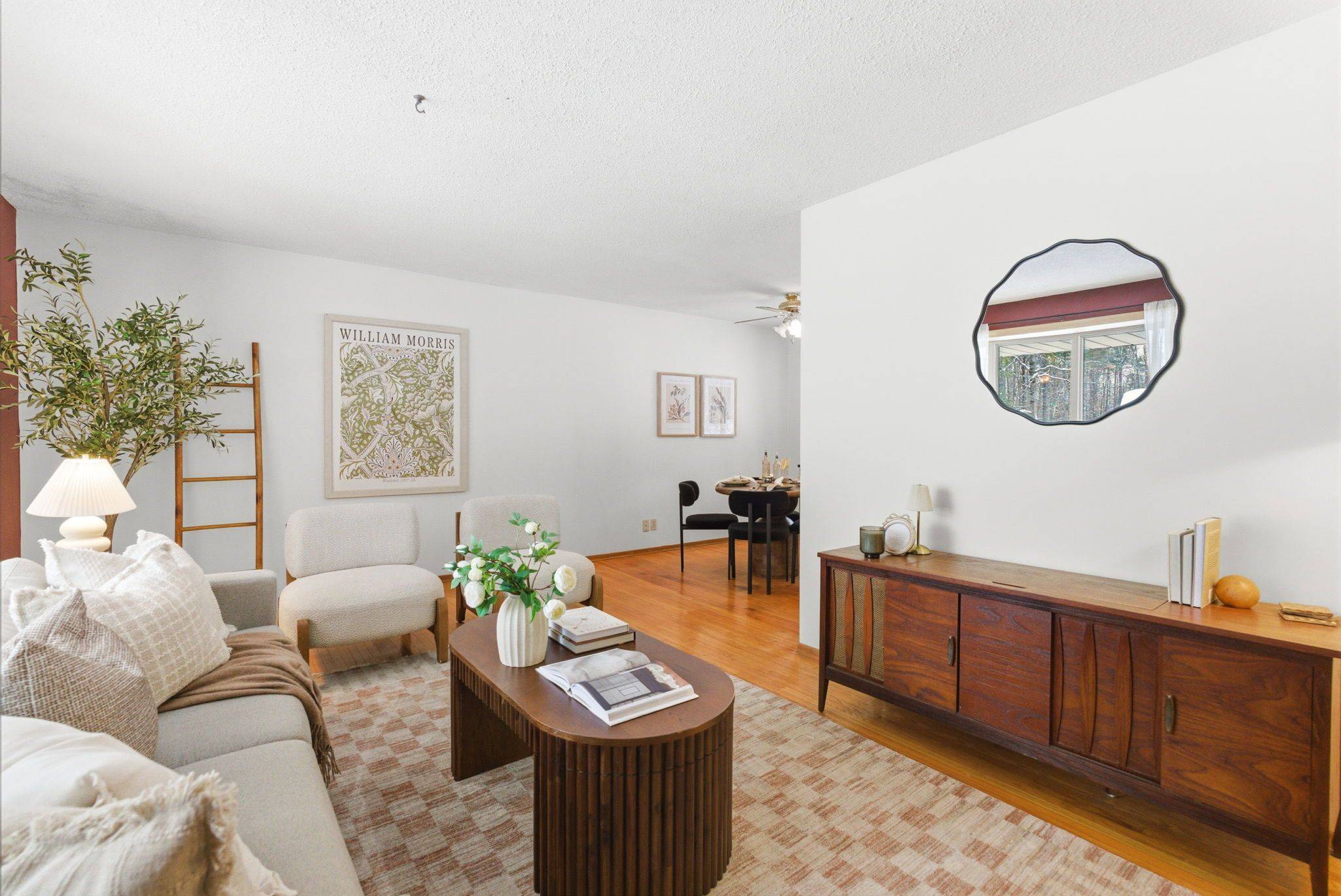 40 Melody Bay RD, Trent Lakes, ON K0L 1J0
