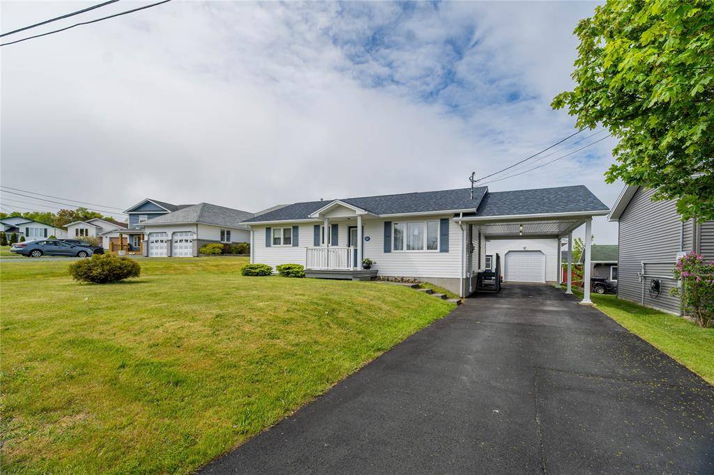 12 Granite Place, Conception Bay South, NL A1X 3G6